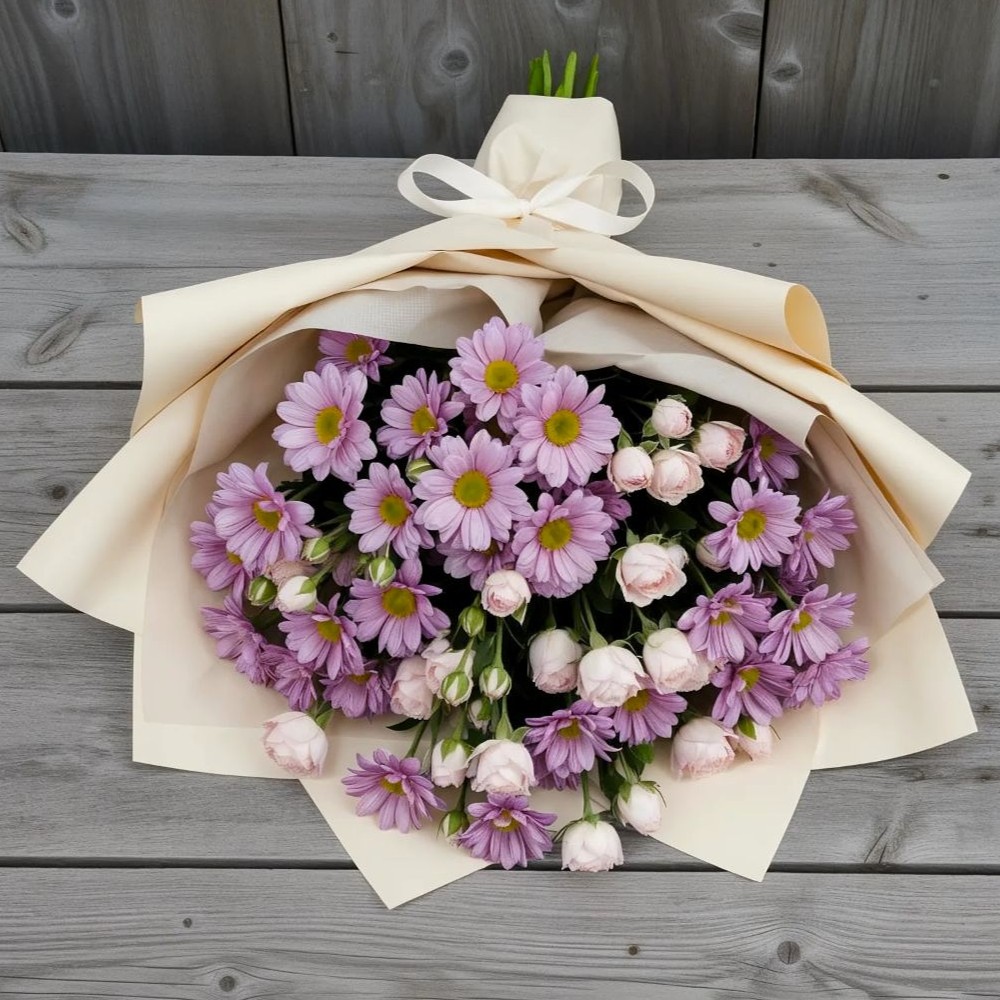 Букет цветов из: Розы и Хризантемы в Шамилькале