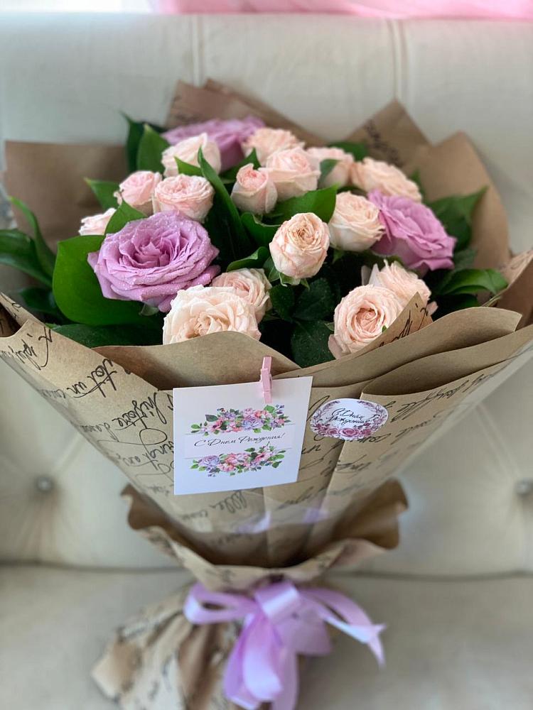 Букет цветов из: Розы в Шамилькале