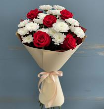 Букет цветов из:  Розы и Хризантемы в Шамилькале