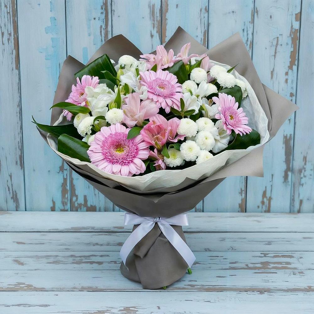 Букет цветов из: Герберы, Альстромерии и Хризантемы в Шамилькале